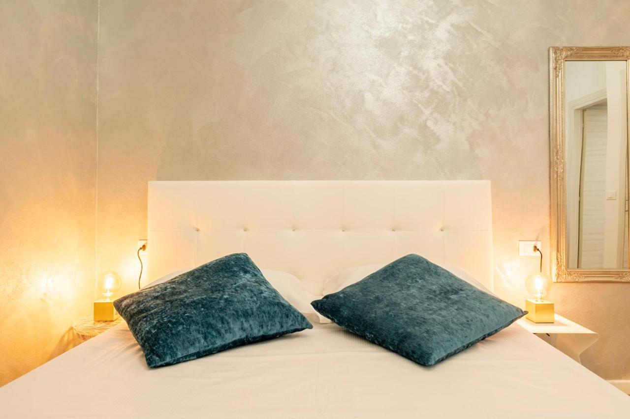 Standard King Room,1113150888:JPEG